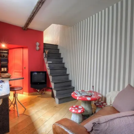 Luxe Bail Mobilite Louvre Apartment *